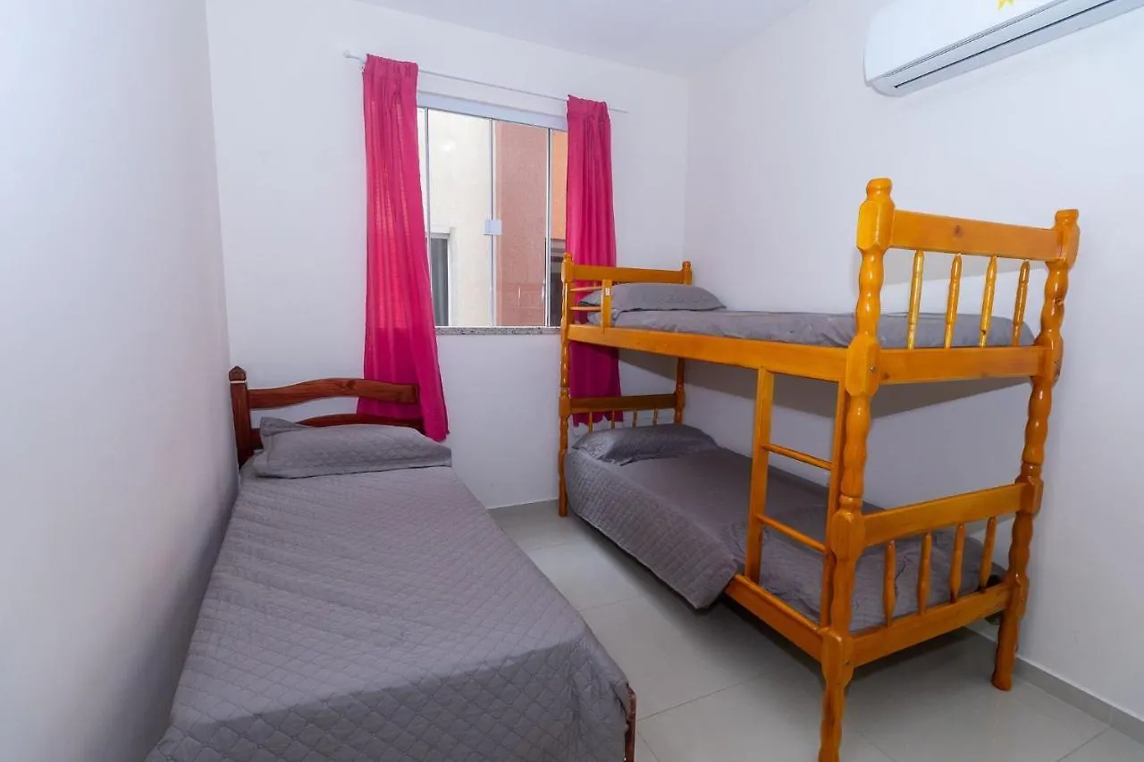 050 - Apartamento 2 Dorm Para 7 Pessoas Em Bombas Bombinhas Brazil